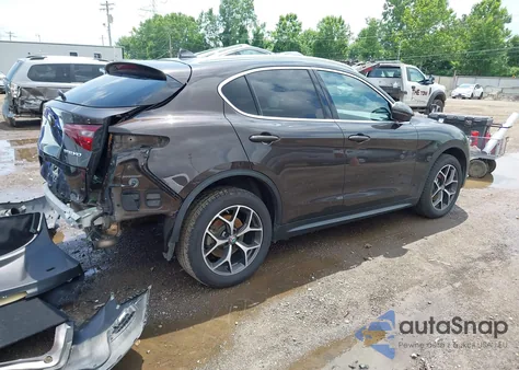 2018 Alfa Romeo Stelvio Ti Awd z USA, uszkodzony, nr VIN ZASFAKBN7J7C08131